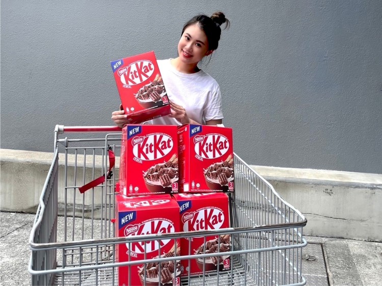 巧克力控快衝！全新「雀巢KitKat巧克力早餐脆片」超值三入組，即日起於好市多獨家超限量開搶！心動不如馬上行動！