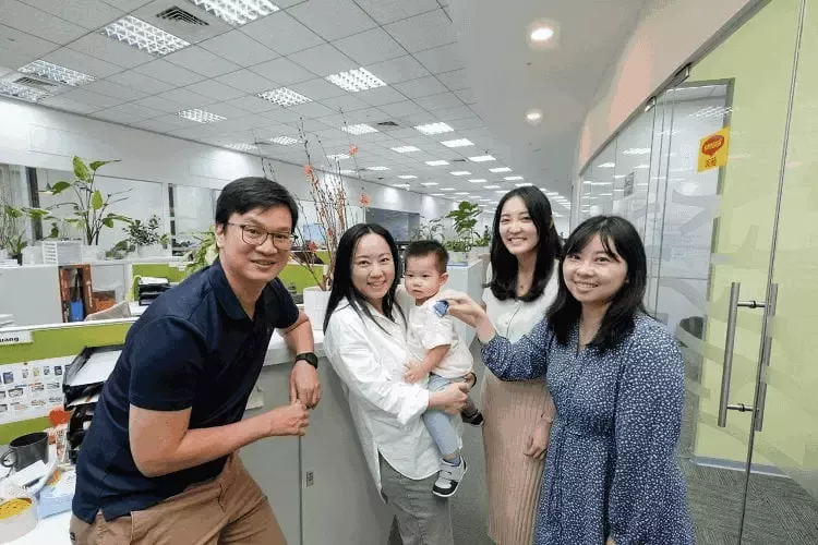 台灣雀巢以與時俱進、打破性別框架的 「 勇敢生、放心養 2.0 」 政策，獲首屆 「 親子天下友善家庭職場獎 」 評審高度認可。 ( 圖 ／ 親子天下楊煥世攝 )